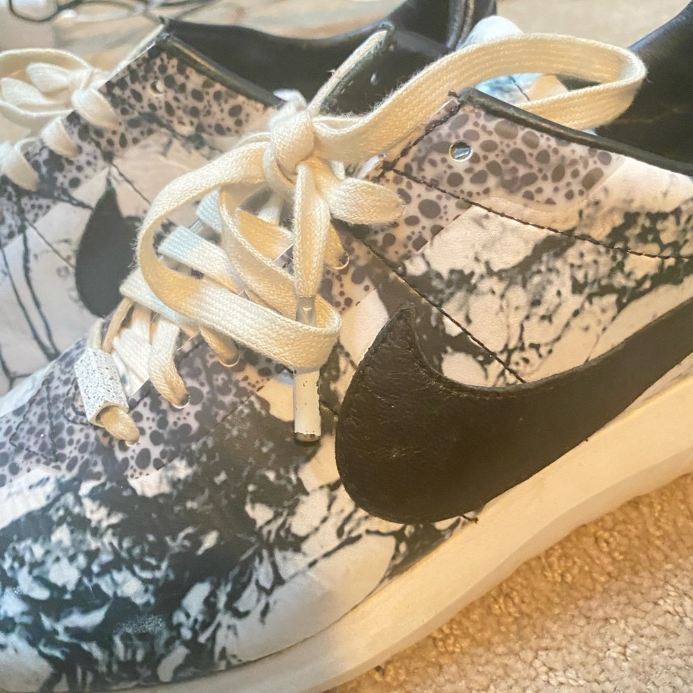 Nike Roshe 1 “ Paint Fest “ - Custom Made -